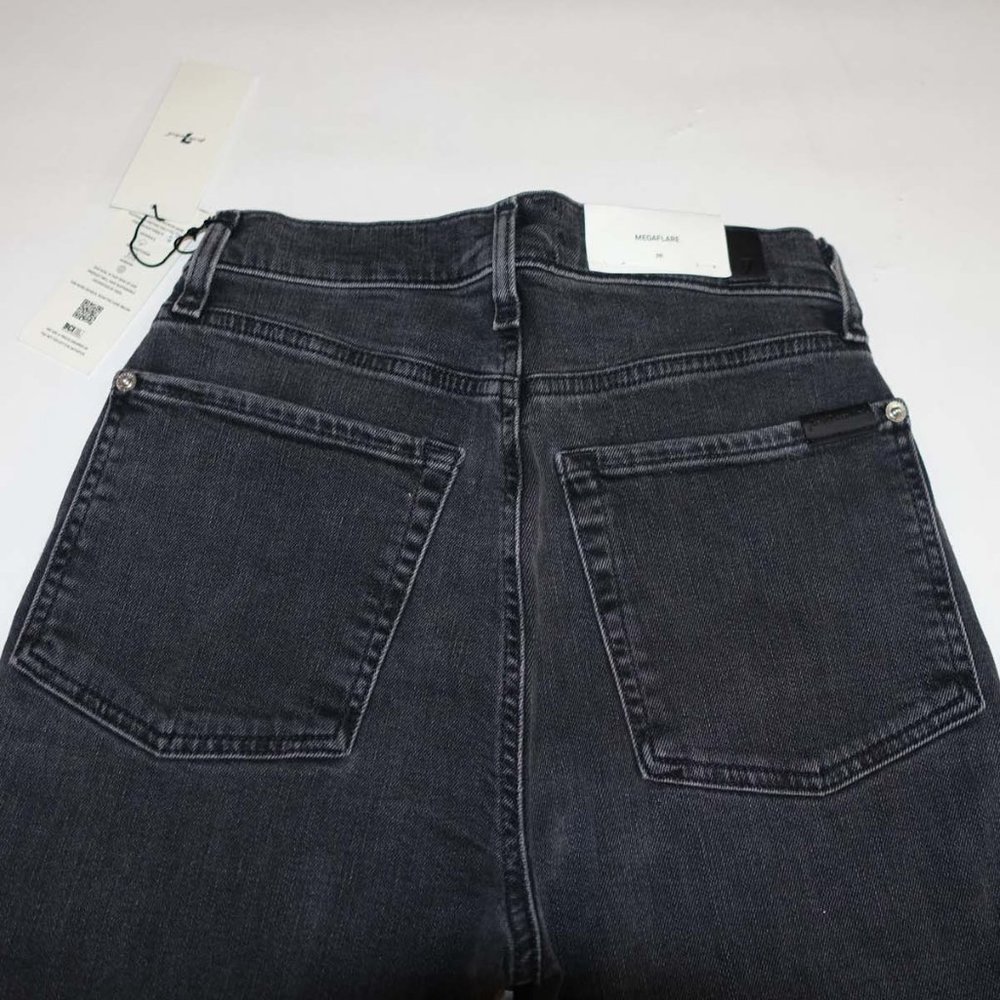 7 For All Mankind Women's Mega Flare Jeans Size 26 NWT High Rise Belle Wash - Picture 8 of 9